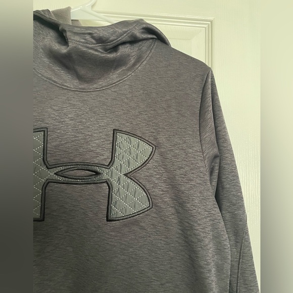 NWT Grey Heather Under Armour Coldgear Sweatshirt Hoodie Womens Size Small - Picture 2 of 8